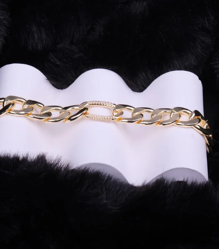 Zirkon Taş Detaylı Kalın Gold Zincir Bileklik