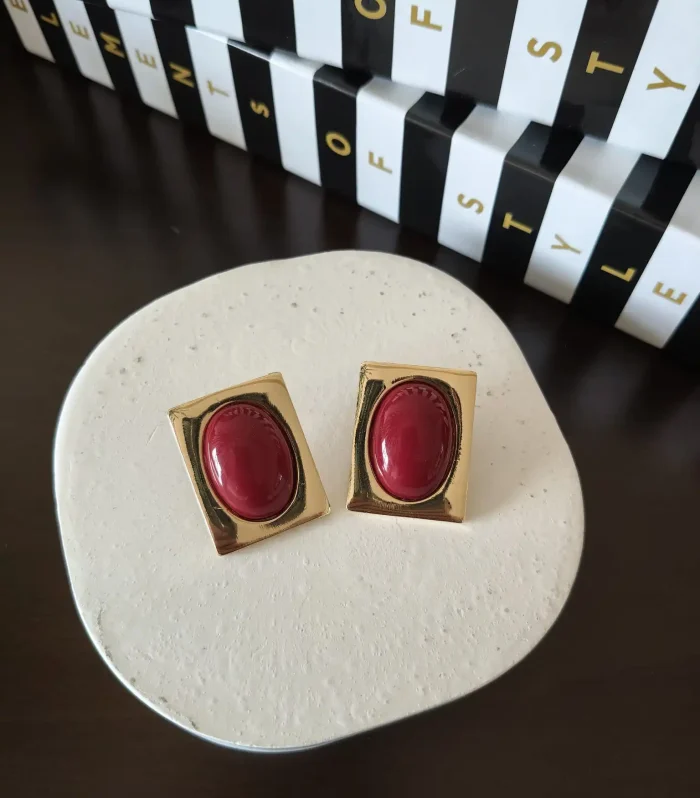 Bordo Dikdörtgen Küpe